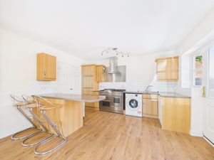 kitchen- click for photo gallery